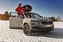 Viel Platz für Passagiere und Skiausrüstung in ŠKODA Modellen wie KODIAQ oder SUPERB 